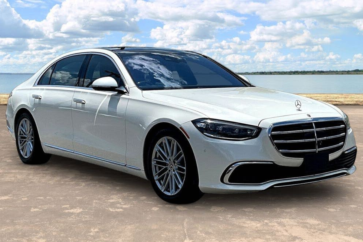 Luxury Wedding Sedan