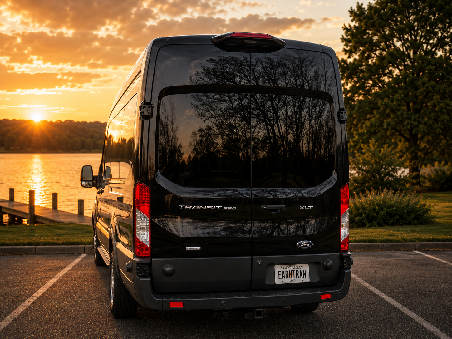 Ford Transit rear exterior thumbnail